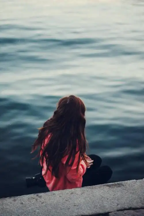 孤独一个人的文艺唯美图片