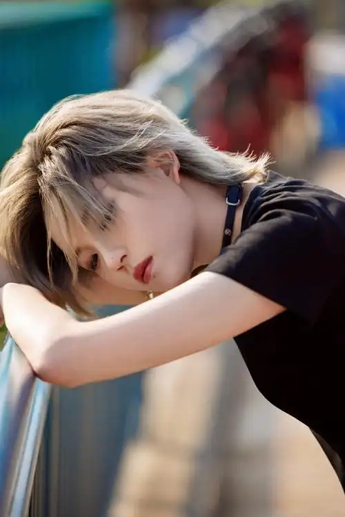 陆柯燃虎鲸泼水音乐节