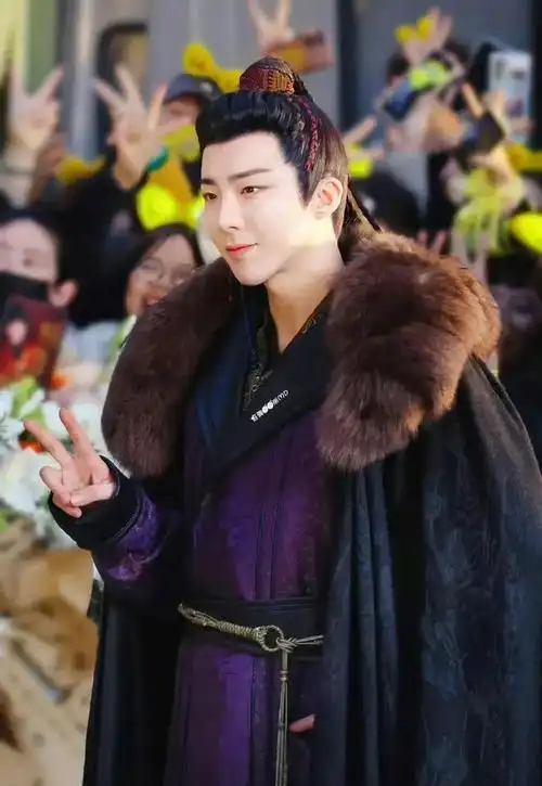 摩登兄弟刘宇宁新剧珠帘玉幕今日官宣杀青啦好丑啊