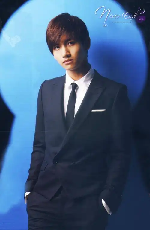 出道17年脸没崩过的沈昌珉?