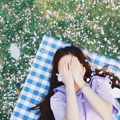 清纯的美女头像唯美有气质,三世回眸换你微笑-女生头像