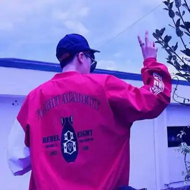 紫色高清男生头像好看唯美紫色男生头像真人