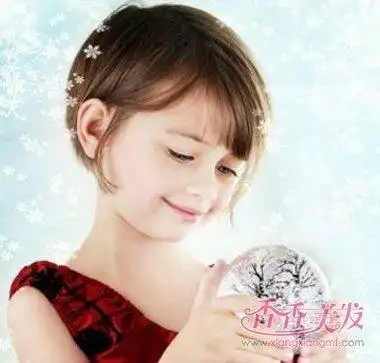 4岁女宝宝短发发型 小孩好看的短发发型_香香