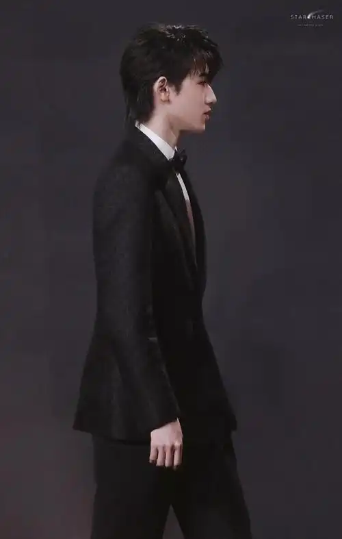 wb:starchaser_宋亚轩摘星坊