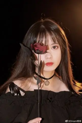 被段艺璇美到了可以开个女配音演员的混合安利楼吗