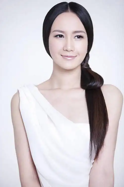 东方人,成年人,一个人,竖图,正面,美容,快乐,幸福,信心,北京,中国