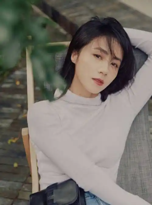 原创孙莉深夜上线发文我必须撒把狗粮看到黄磊宠妻做法感动哭了