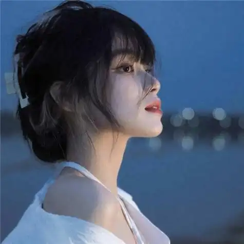 2023气质女头像高冷