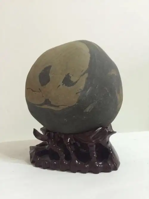 黄河奇石～精品收藏～联系人:宋生～15682898176