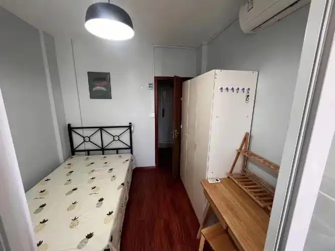 香梅香蜜湖精装修小单间