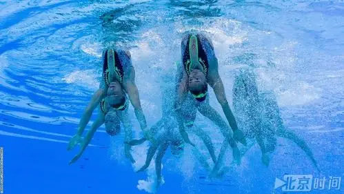 力量与柔美并济!水下美图看游泳世锦赛