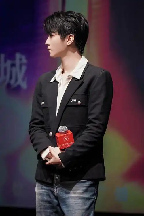 王俊凯电影刺猬