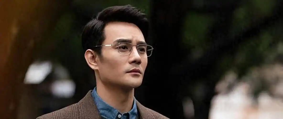 王凯新恋情曝光了,兜兜转转还是她,北京领证结婚重磅官宣!