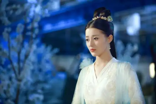 《三生三世》王秀竹变东海公主 邂逅夜华献舞