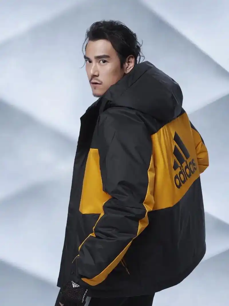adidas彭于晏同款羽绒服很难不想get呢#彭于晏 #高品 - 抖音