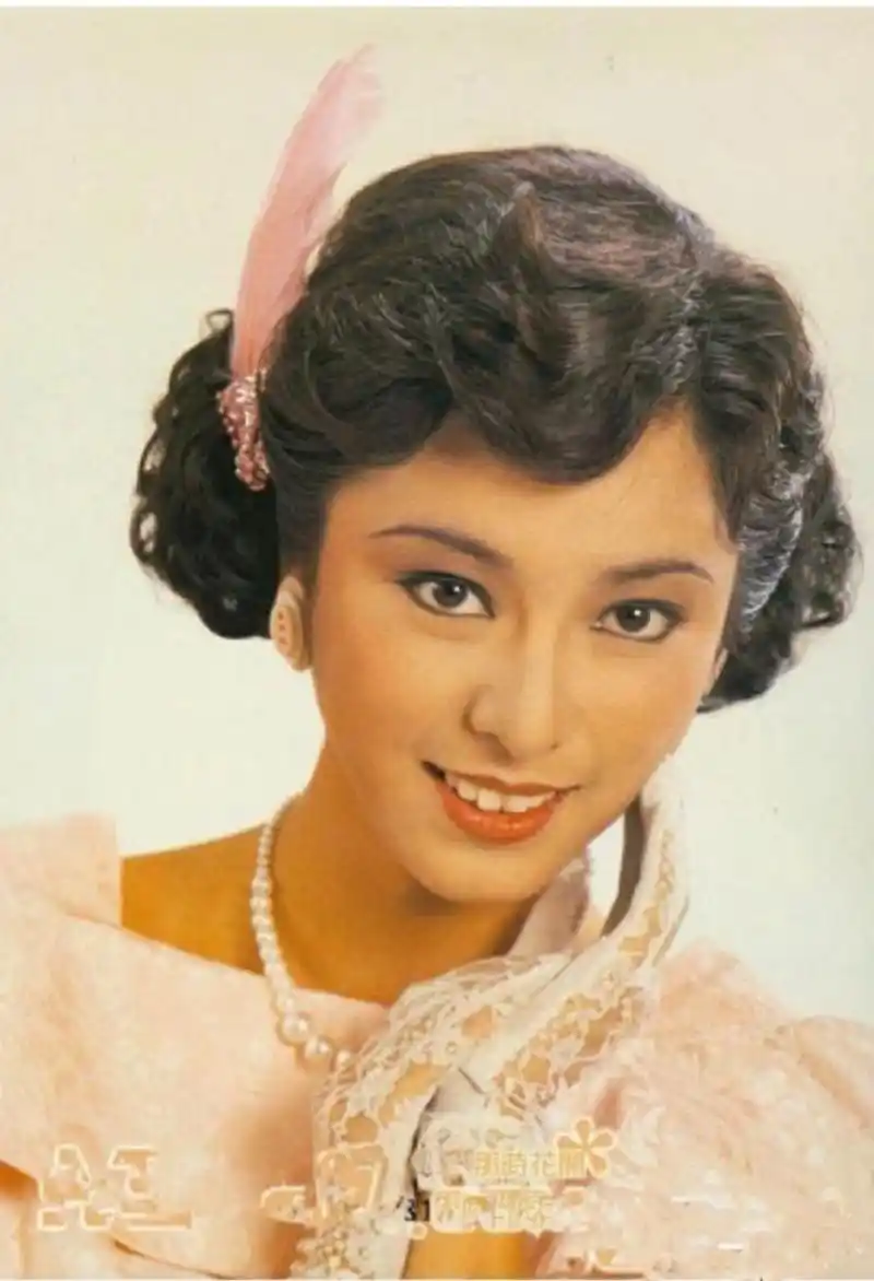 年轻时的米雪好漂亮