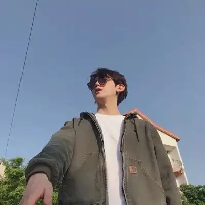 男生照片帅气阳光萌头像潇洒的美男子