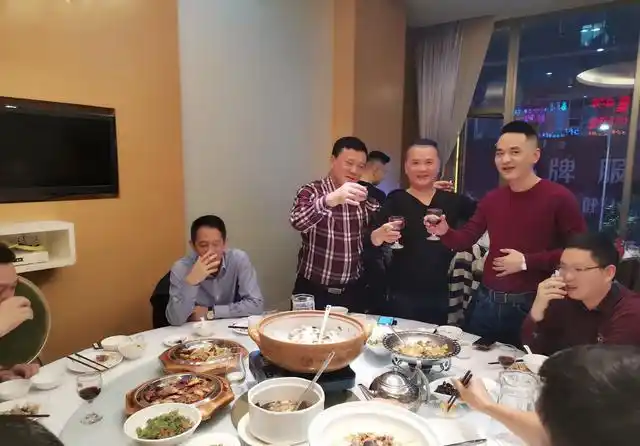 饭局饭局如何吃饭不入局