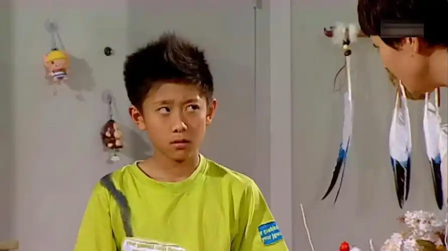 张一山这段的演技真的棒,这委屈的小眼神,把我乐坏了!