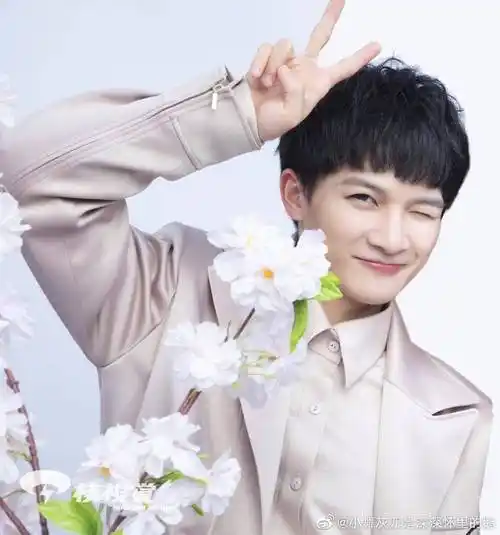 70这是一栋剪刀手周深收集楼