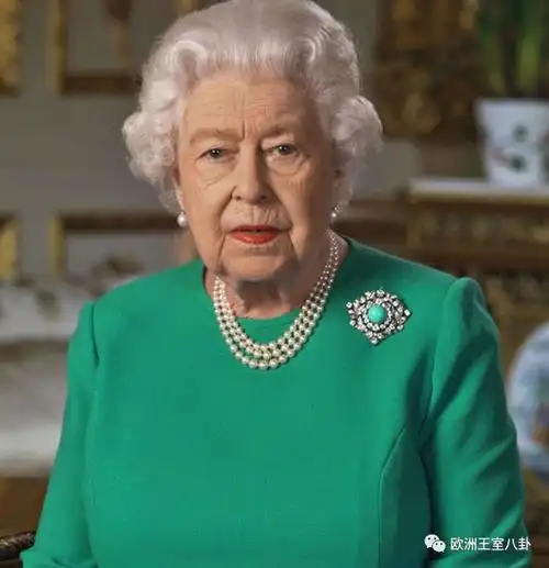 那些年英女王伊丽莎白二世戴过的华丽项链珍珠篇