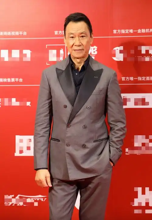 不发福,不油腻,颜值身材都在线的8位中年内地男星,真叔圈楷模