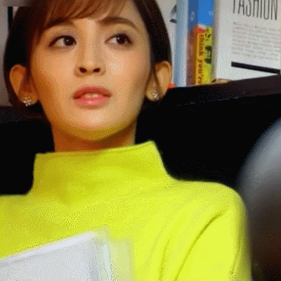 古力娜扎女神嫌弃叹气gif动图_动态图_表情包下载_soogif