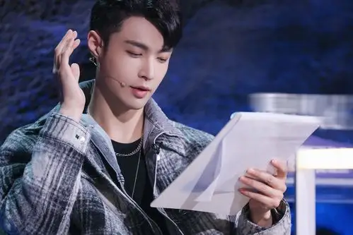 张艺兴《舞蹈风暴》化身长沙话"推广大使" 频爆金句综艺感十足