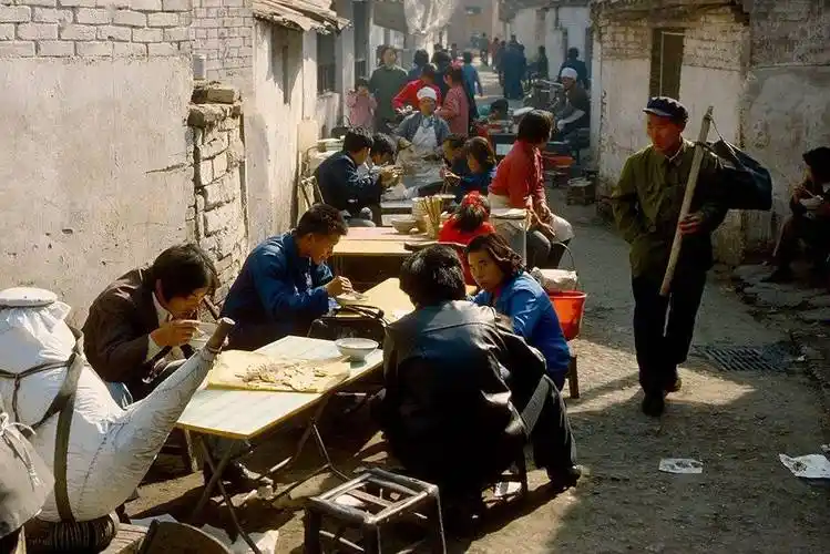 80年代的中国老照片(32)_摄影_外国_de