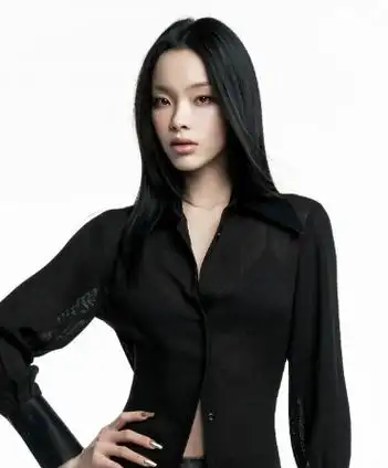 英文名:国籍:中国大陆民族:身高:不详出生地:湖南省出生日期:1998年12