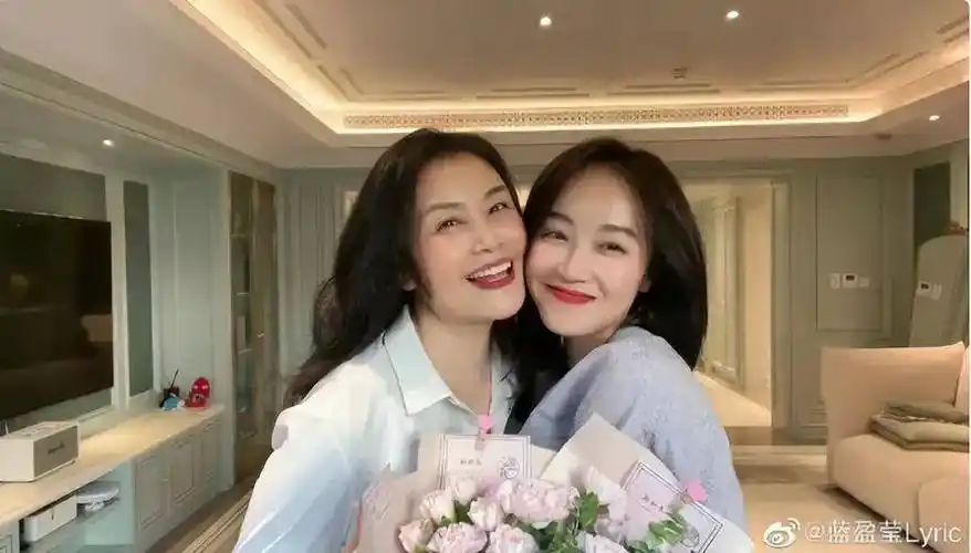 "_蓝盈莹_网友_传闻