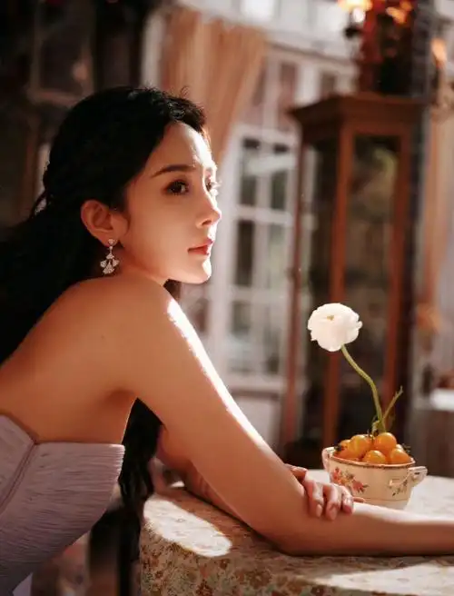 杨幂丁香花仙子##明星时尚