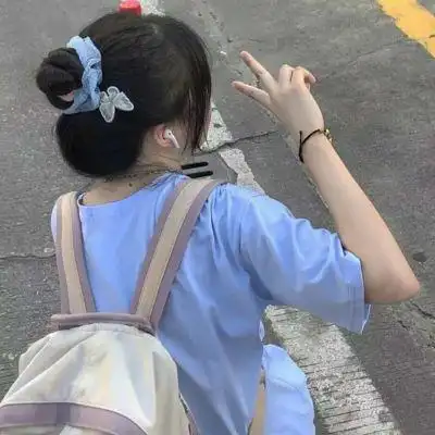 ins风蓝色系女头/_女生头像_我要个性网