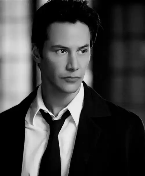 想和基努里维斯生孩子已更新