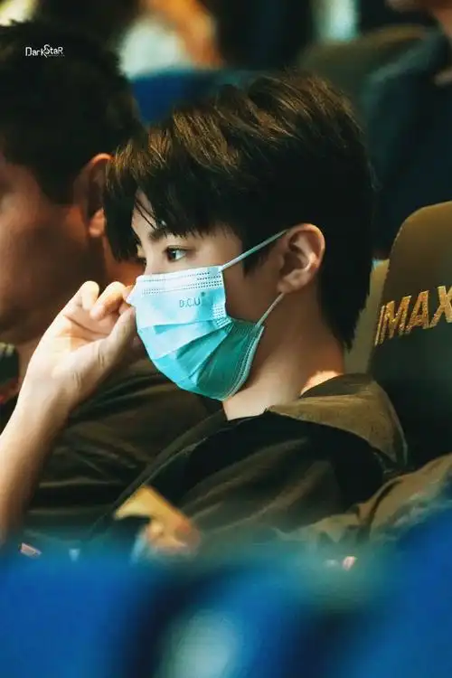 dark_star_王俊凯个人站