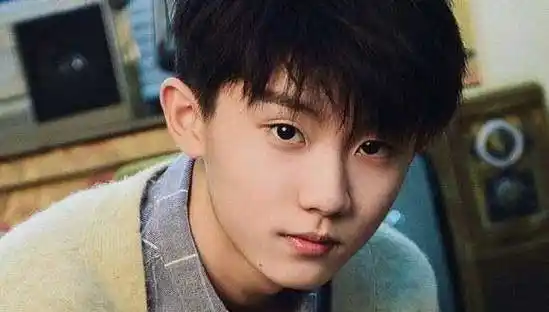 马嘉祺饰演的这个人物可以跟原来的版本一较高下,就像是章子怡老师说