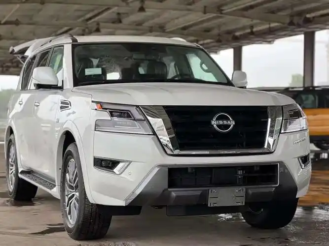 别老盯着普拉多自带v8的北美版途乐了解一下