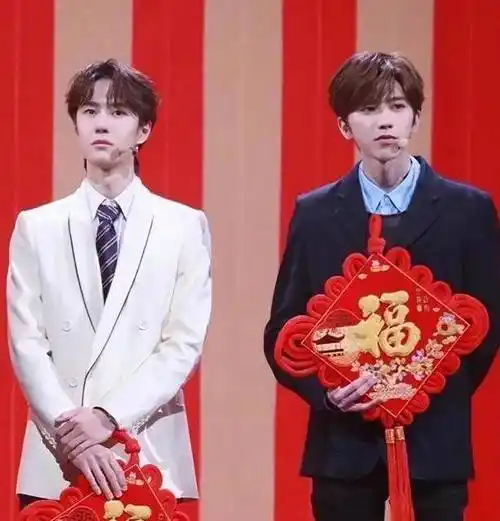 金星评价蔡徐坤和王一博,却不知无心的话,给两个年轻人带来麻烦_偶像