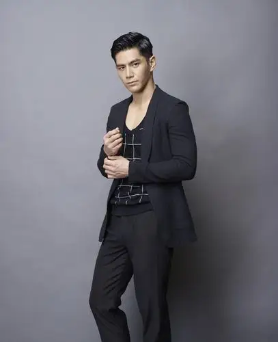 戴祖雄快速换装当同志处男作压力大