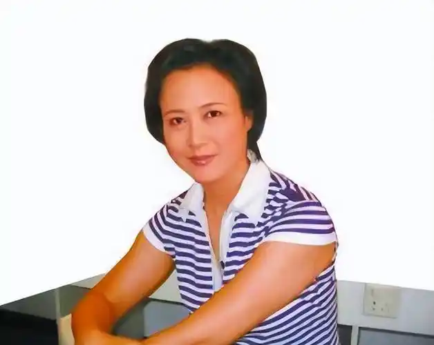 11年过去了,那个答应帮柏寒照顾儿子的海清,兑现承诺了吗?