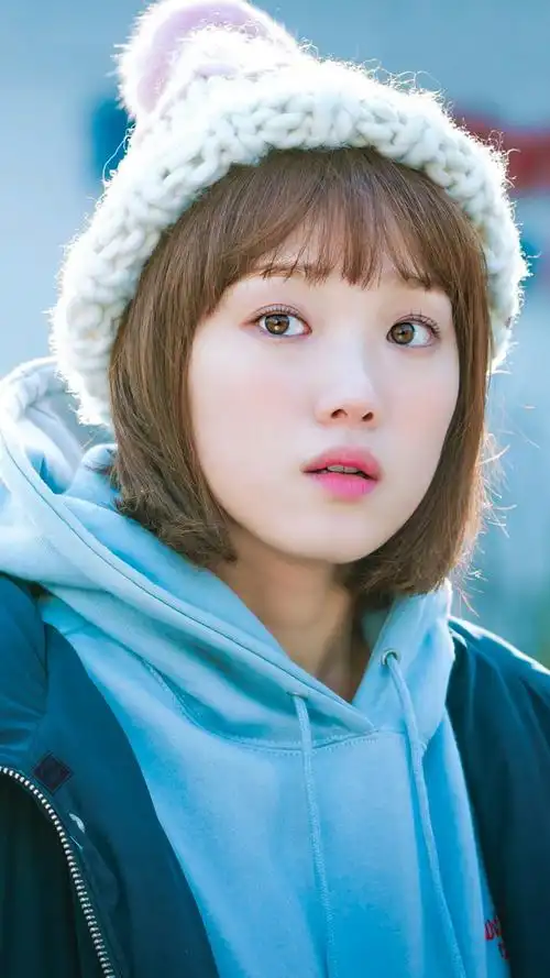 李圣经  举重妖精金福珠> 单人壁纸 cr.一奶鹅