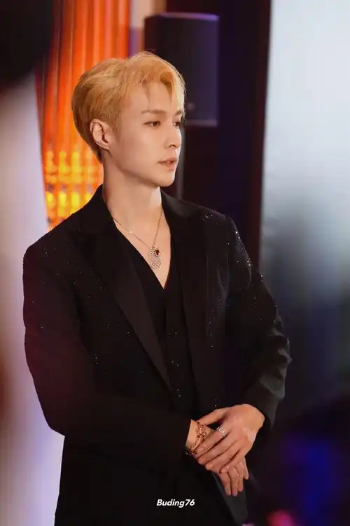 张艺兴出席戛纳电影节##qeelin全球品牌代言人张艺兴