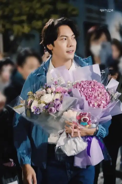 陈伟霆1121生日快乐##陈伟霆太阳星辰