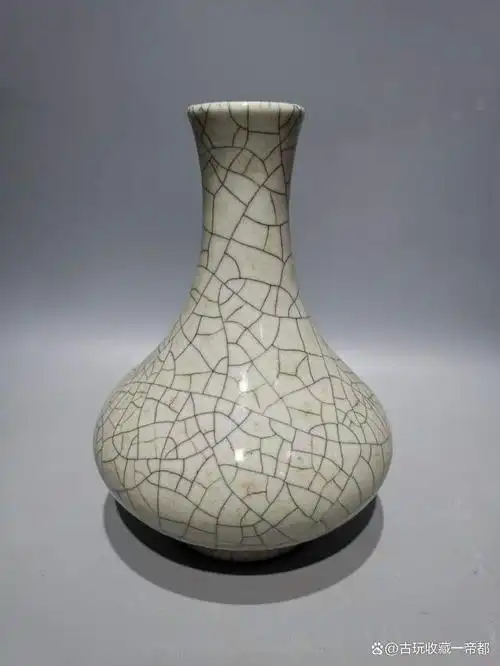 官窑金丝铁线纹荸荠瓶「旧藏」高21cm肚径16cm