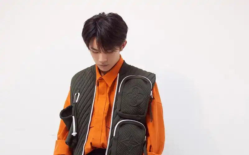 易烊千玺这就是街舞2壁纸图片高清大图预览1920x1200_大陆明星下载_美