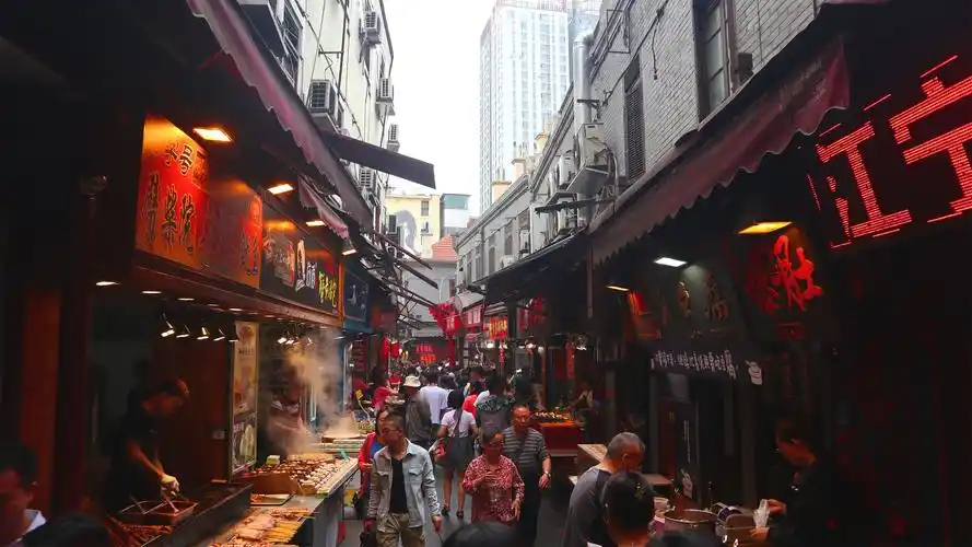 青岛这3条美食街,你去了吗?