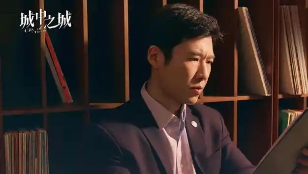 城中之城本是冲着于和伟去的我却被身高168的隆妮惊艳了