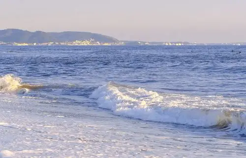 搬运我超级喜欢的几组平板壁纸