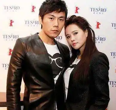 伊能静当红时下嫁跑龙套引质疑,如今老公当上影帝,被宠成小公主