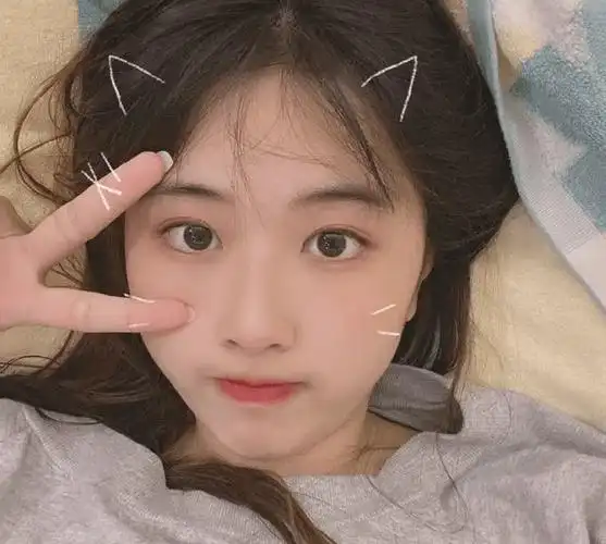 肖嘉芮萱摘铜年仅19岁颜值超高粉丝真的是国民初恋了